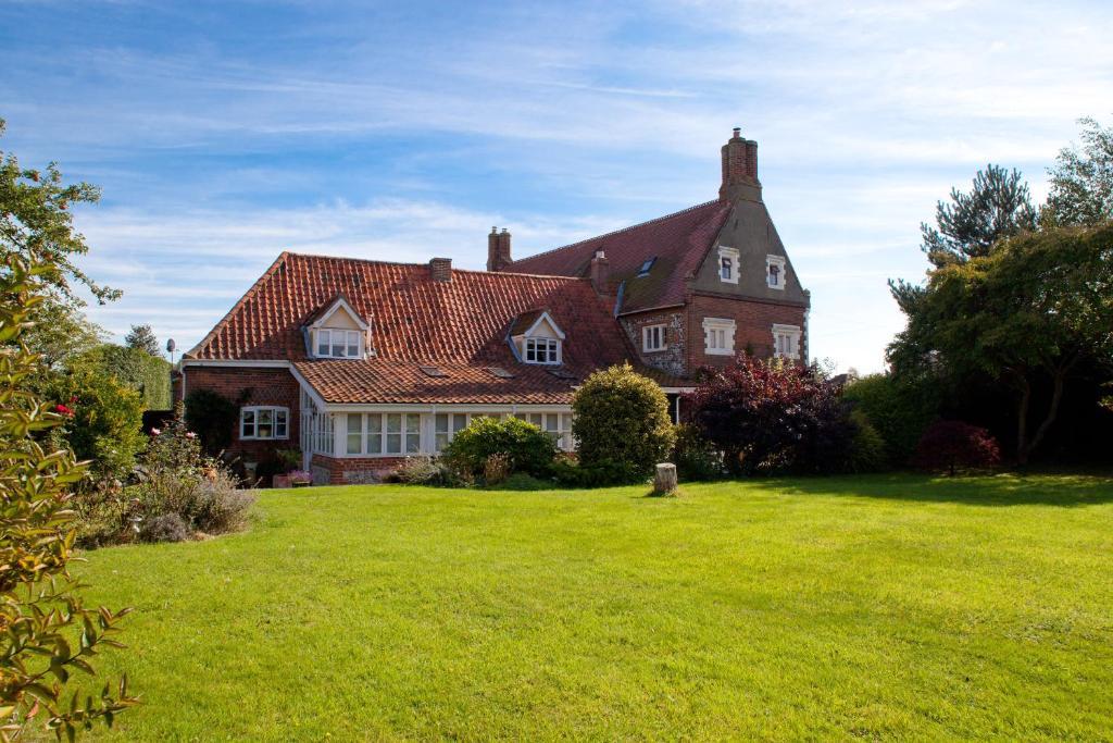 Catton Old Hall Bed and Breakfast Norwich Exterior foto